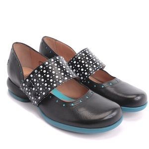 FLUEVOG Fellowship CLEO Buttoned Mary Jane Flat